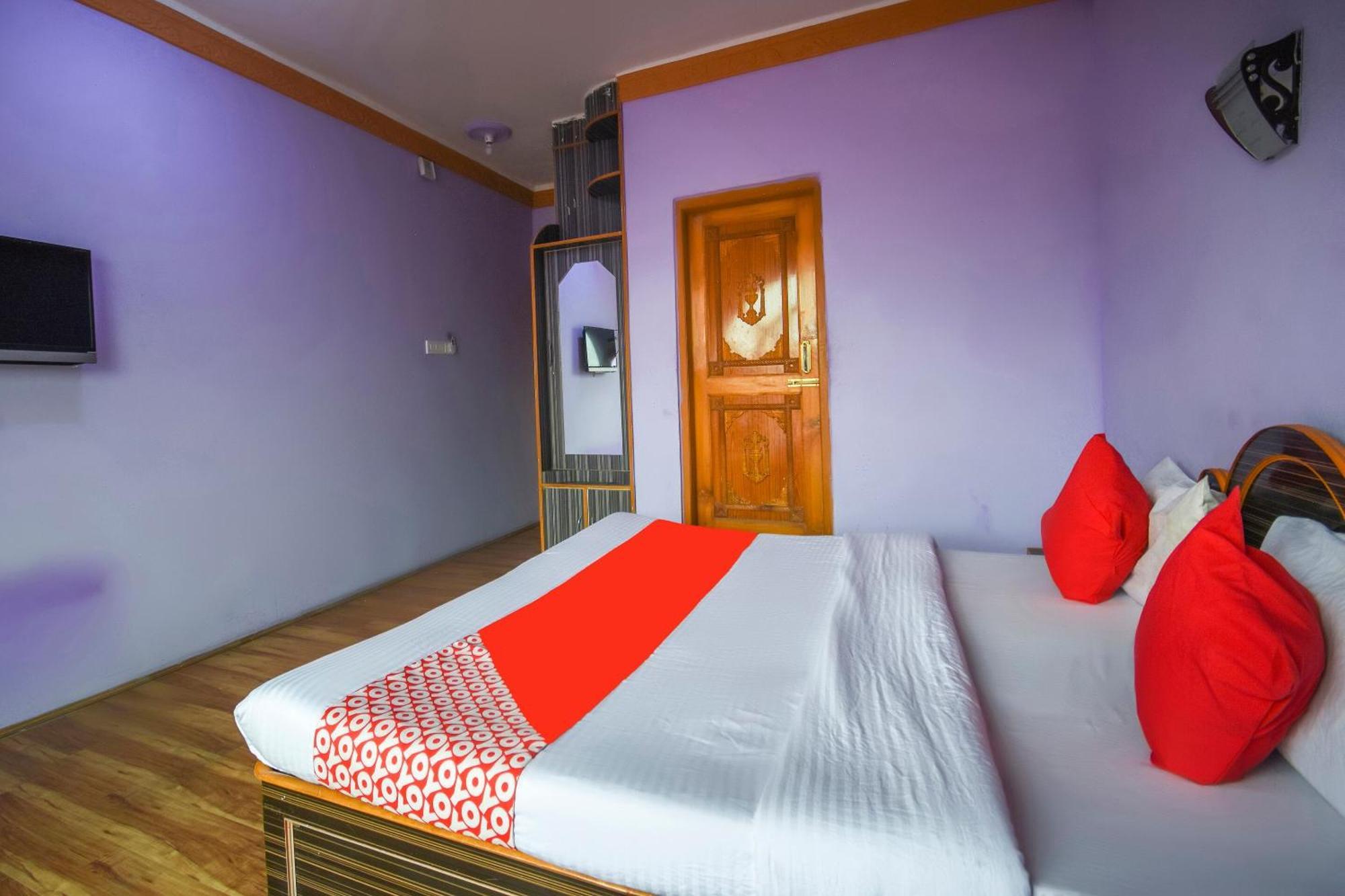 OYO 66476 Hotel Divine Kashmir Durgjan Exterior foto
