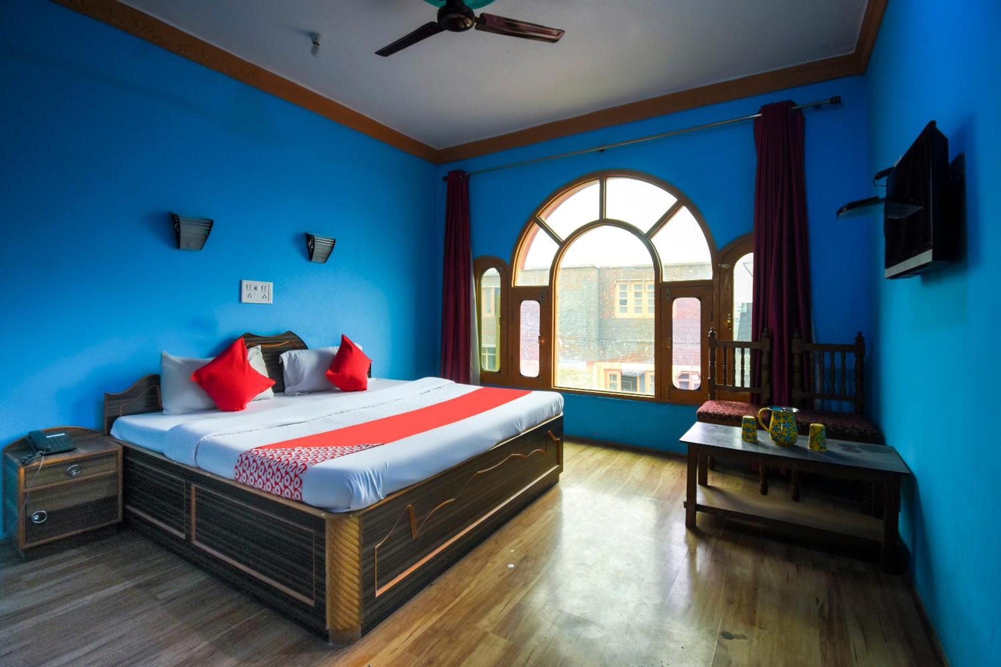 OYO 66476 Hotel Divine Kashmir Durgjan Exterior foto